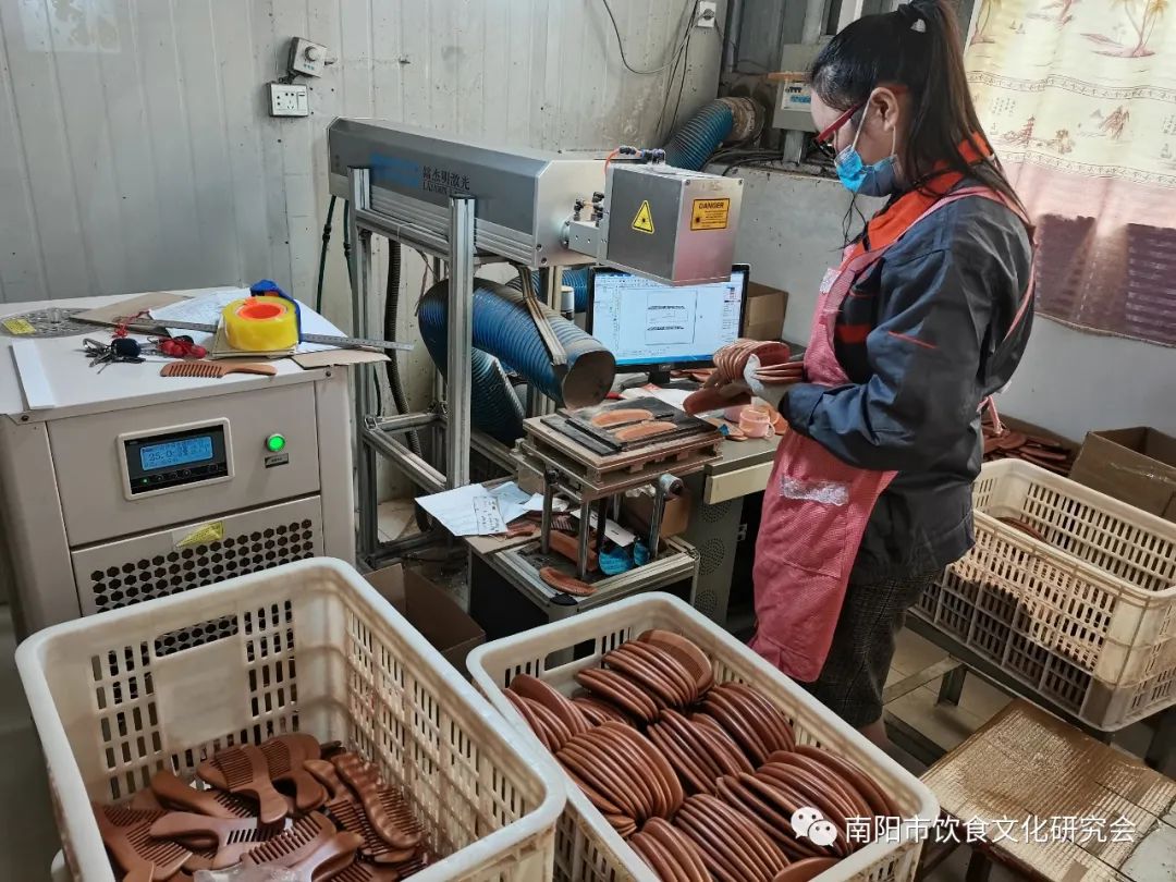 南阳饮食文化研究会到南阳博采包装调研考察!